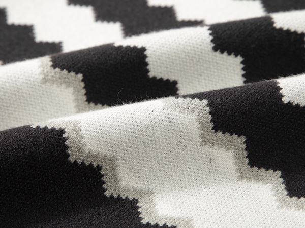 ブランドセーター角部分ディテール